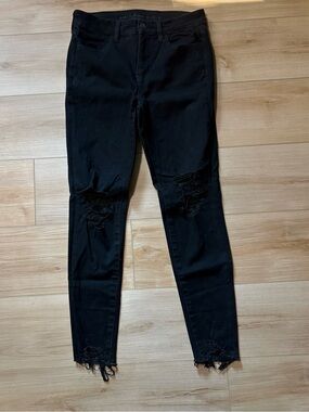 American Eagle Black Distressed Skinny Jeans